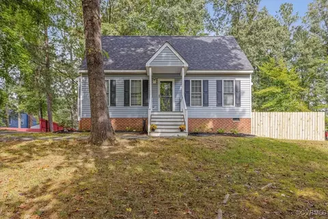4712 Black Oak Rd, Richmond, VA 23237