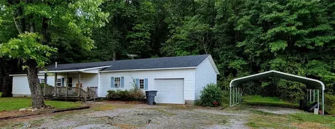 207 E Church St, Wakefield, VA 23888