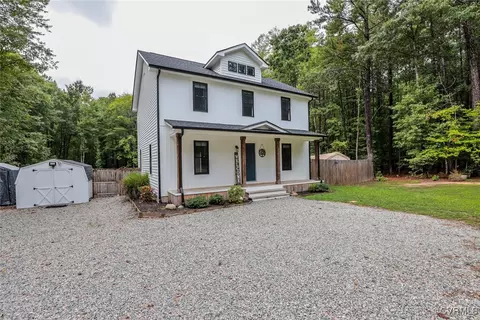 1113 Bradbury Rd, Powhatan, VA 23139
