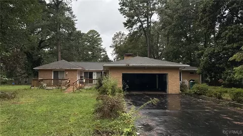 7605 Studley Rd, Mechanicsville, VA 23116