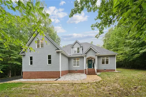 16183 Point Beverly Ct, Montpelier, VA 23192