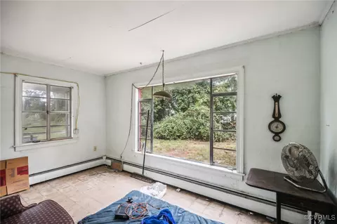 Bedroom - 5754 York Haven Ln, Gloucester, VA 23061 photo 2 of 3