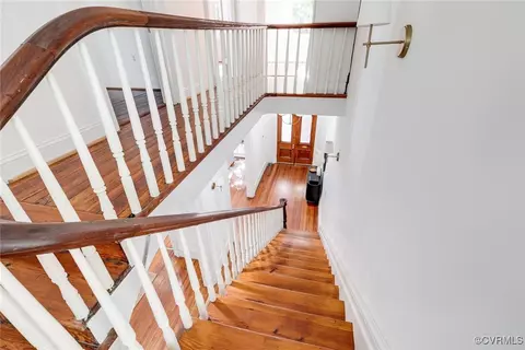 Entry Way - 10 E Clay St, Richmond, VA 23219 photo 3 of 3