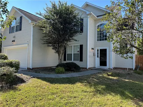 13730 Duxton Dr, Chester, VA 23831