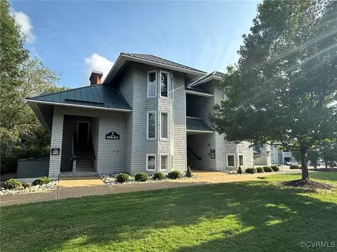 609 Pettuss Ordinary, Williamsburg, VA 23185