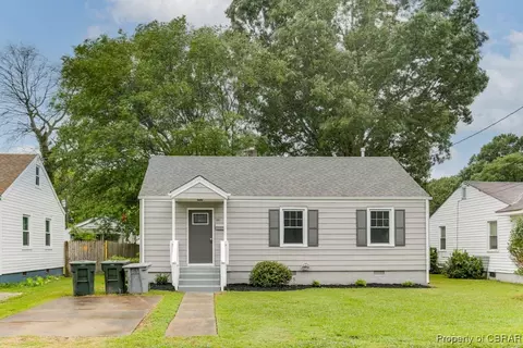 381 Wheeler Ave, Hampton, VA 23661 photo 2