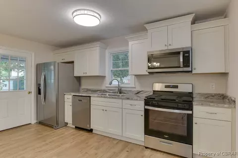 381 Wheeler Ave, Hampton, VA 23661 photo 16
