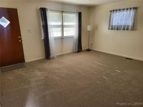 3204 W Weaver Rd, Hampton, VA 23666 photo 7