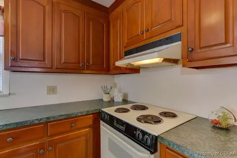 3204 W Weaver Rd, Hampton, VA 23666 photo 14