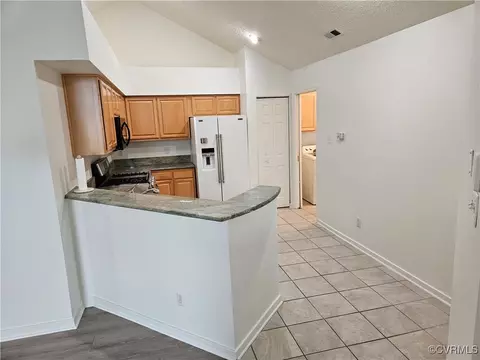 Kitchen - 1315 Tannery Cir, Midlothian, VA 23113 photo 1 of 3