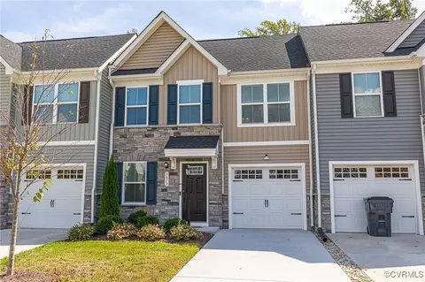 5813 Austin Woods Dr, Ampthill, VA 23234