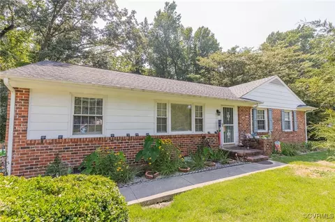 9157 Pembridge Dr, Mechanicsville, VA 23116