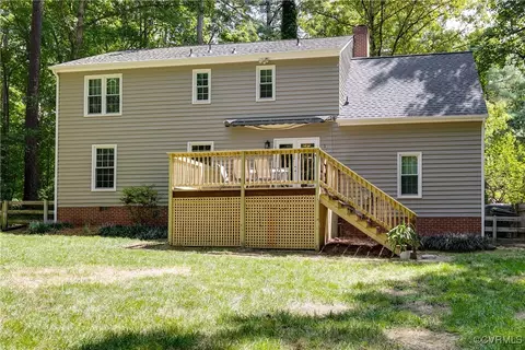 Exterior - 2913 Fox Chase Dr, Midlothian, VA 23112 photo 7 of 7