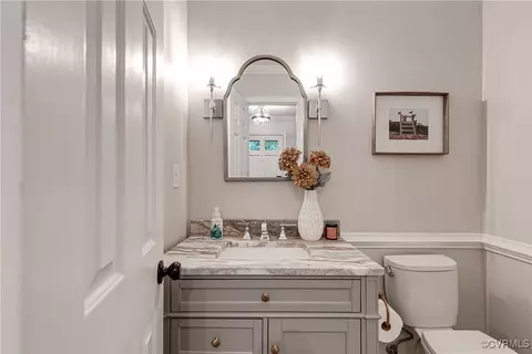 Bath - 2913 Fox Chase Dr, Midlothian, VA 23112 photo 2 of 8