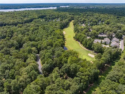 View/Area - 2913 Fox Chase Dr, Midlothian, VA 23112 photo 1 of 2