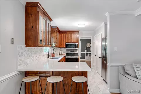 Kitchen - 2913 Fox Chase Dr, Midlothian, VA 23112 photo 2 of 6