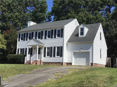9112 Castle Point Dr, Glen Allen, VA 23060