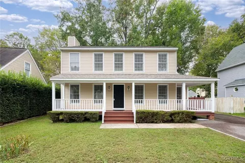 7405 River Pine Dr, Mechanicsville, VA 23111