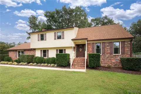 3510 Wood Dale Rd, Chester, VA 23831