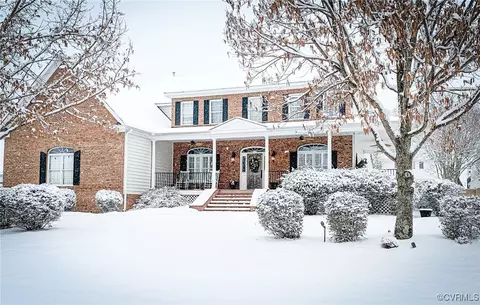 8012 Lake Haven Dr, Mechanicsville, VA 23111