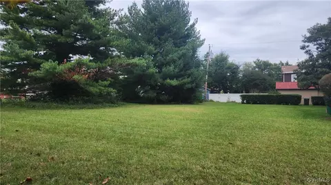 2903 Brook Rd, Richmond, VA 23220