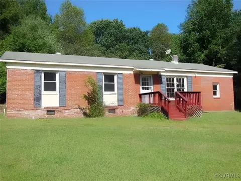245 Cedar Point Rd, Rice, VA 23966