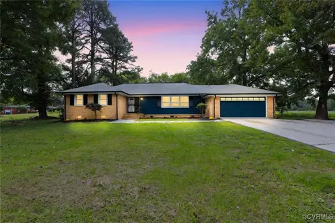 20412 Woodpecker Rd, Petersburg, VA 23803