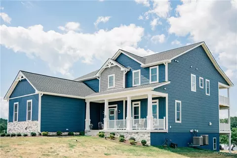 1805 Lake Forest Dr, Mineral, VA 23117