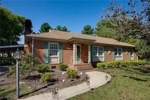 7379 Lexington Dr, Mechanicsville, VA 23111