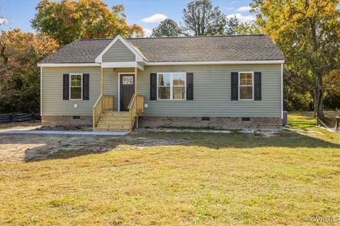 20627 Southlawn Ave, South Chesterfield, VA 23803