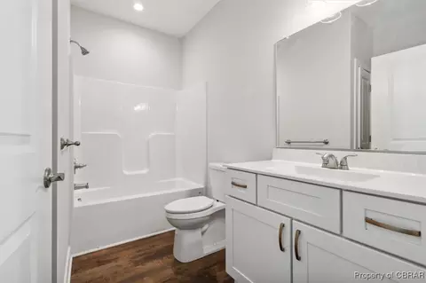 Bath - 5909 Mill Race Pl, Gloucester, VA 23061 photo 2 of 3