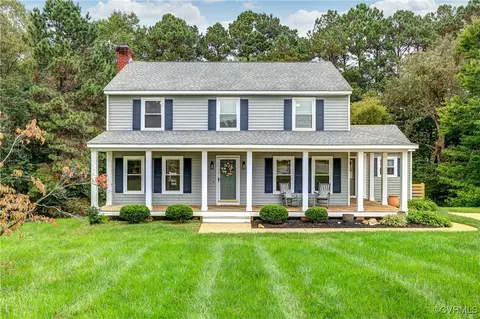 8261 Spicewood Pl, Mechanicsville, VA 23111