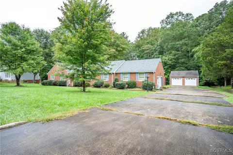 2010 Hickstead Rd, North Chesterfield, VA 23236