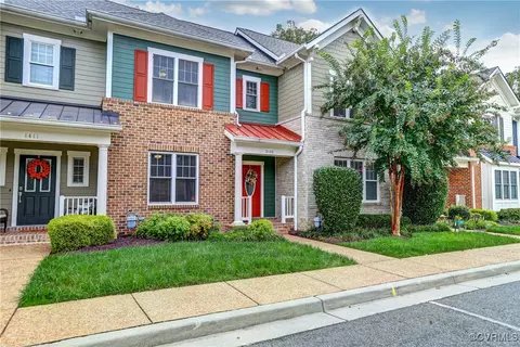9409 Creek Summit Cir, Richmond, VA 23235