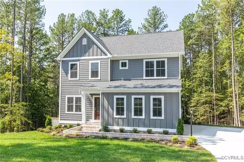 10454 Kings Pond Dr, Providence Forge, VA 23140