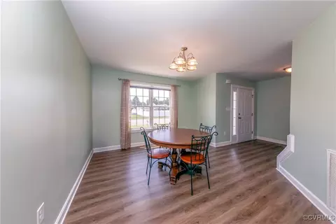 226 Pointers Dr, West Point, VA 23181 photo 7