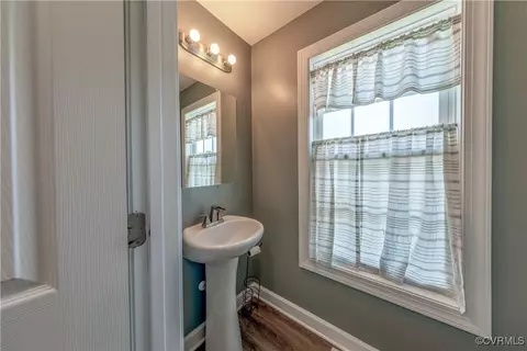 226 Pointers Dr, West Point, VA 23181 photo 11