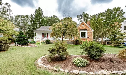 4025 Walters Dr, Chester, VA 23831