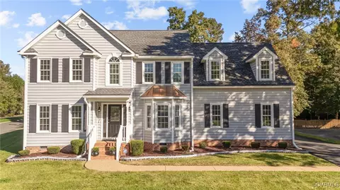 9086 Little Joselyn Dr, Mechanicsville, VA 23116