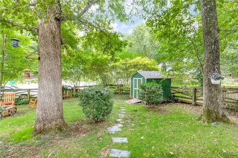 Exterior - 7011 Spring Trace Ter, Midlothian, VA 23112 photo 8 of 13