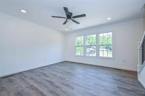 Living - 315 Riverside Dr, Lanexa, VA 23089 photo 3 of 3