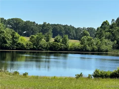 11715 Scotts Rd, Dewitt, VA 23840