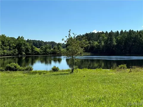 11715 Scotts Rd, Dewitt, VA 23840 photo 2