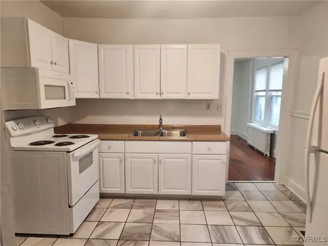Kitchen - 7 E Blake Ln, Richmond, VA 23224 photo 1 of 1