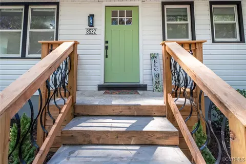 8532 Lincoln Rd, Mechanicsville, VA 23116