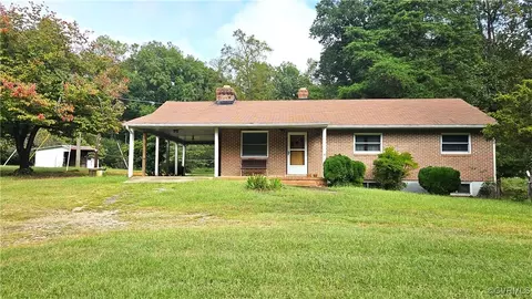 10841 Pridesville Rd, Amelia Court House, VA 23002