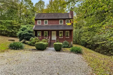 6003 Trenholm Village Dr, Powhatan, VA 23139