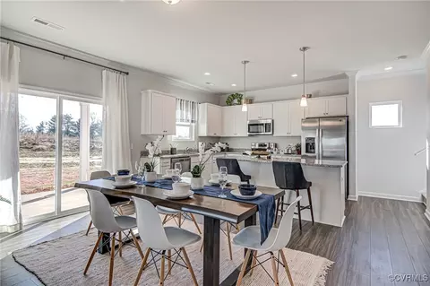 Dining - 219 Poplar Forest Ct, Aylett, VA 23009 photo 2 of 3
