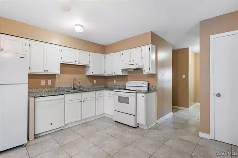 Kitchen - 2631 Iverson Rd, Midlothian, VA 23112 photo 3 of 3