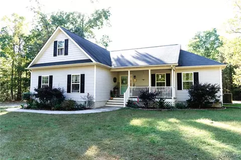 27780 Troublefield Ct, Stony Creek, VA 23882